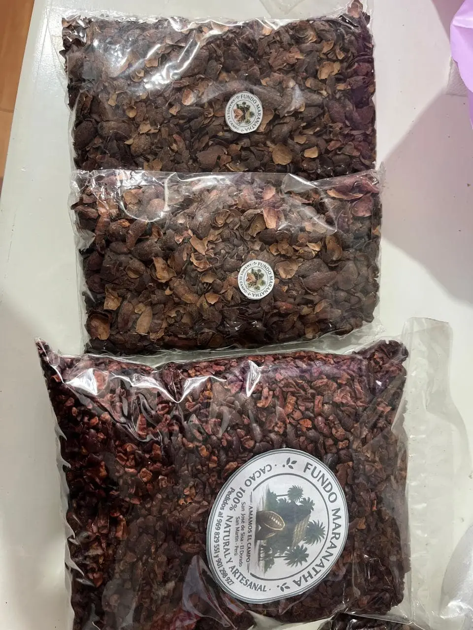 Cascarilla y nibs de cacao Fundo Maranatha